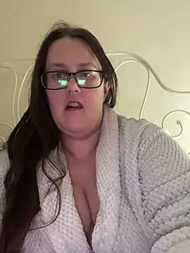 Foxy Evie40XO online show from February 2, 2025, 3:49 pm
