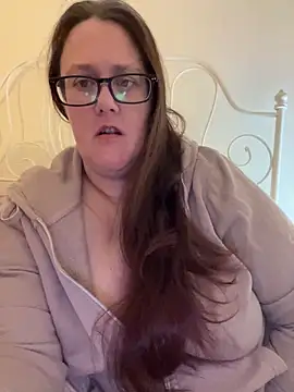 Foxy Evie40XO online show from February 5, 2025, 10:08 am