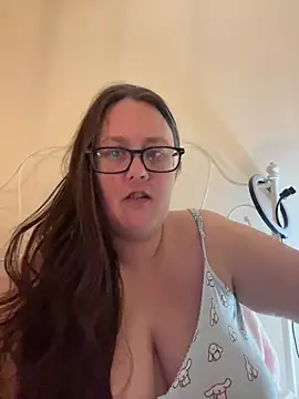 Foxy Evie40XO online show from February 23, 2025, 6:45 pm