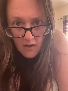 Foxy Evie40XO online show from June 7, 2026, 9:24 am