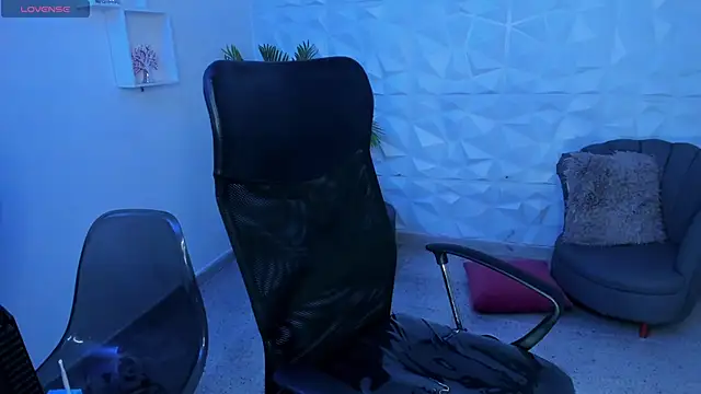 Danielacossio online show from March 21, 2025, 7:11 am