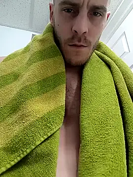 tryinitoutagain online show from December 13, 2024, 11:28 pm