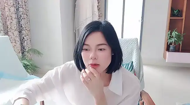 Linda-LL online show from March 23, 2025, 7:09 am