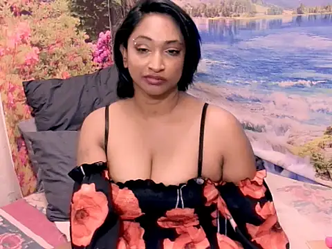 Snapshot of indianspicey chatting on November 26, 2025, 8:21 pm indianspicey online show from November 26, 2025, 8:21 pm