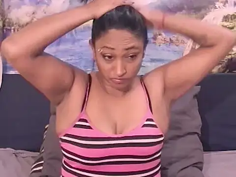 Snapshot of indianspicey chatting on November 29, 2025, 7:55 am indianspicey online show from November 29, 2025, 7:55 am