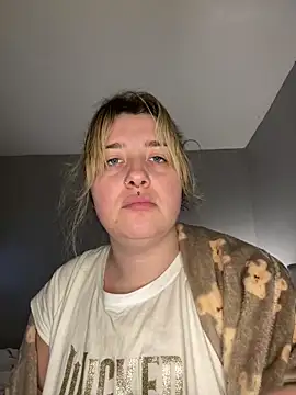 Curvy Rosie99 online show from December 26, 2024, 9:37 pm