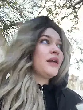 KikiWatson online show from December 14, 2024, 8:13 am