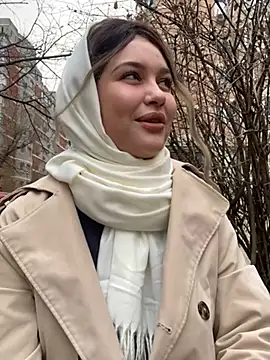 KikiWatson online show from December 26, 2024, 9:11 am