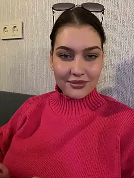 KikiWatson online show from February 1, 2025, 11:10 am