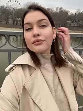 KikiWatson online show from February 2, 2025, 8:02 am