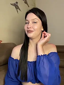 KikiWatson online show from March 19, 2025, 11:06 am