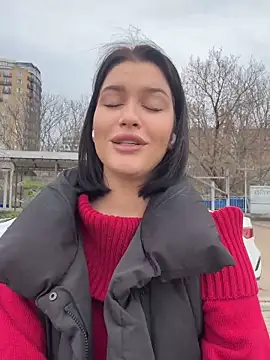 KikiWatson online show from February 14, 2026, 7:49 am