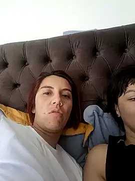 your red rose  online show from January 19, 2025, 2:28 pm