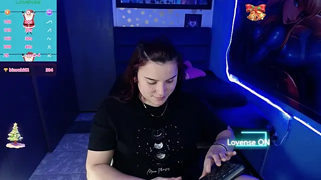 Snapshot of Nika_1_ chatting on December 20, 2024, 10:54 pm Nika 1 online show from December 20, 2024, 10:54 pm