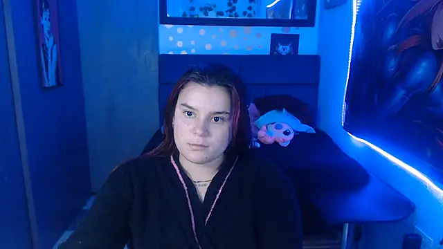 Snapshot of Nika_1_ chatting on January 13, 2025, 10:35 pm Nika 1 online show from January 13, 2025, 10:35 pm