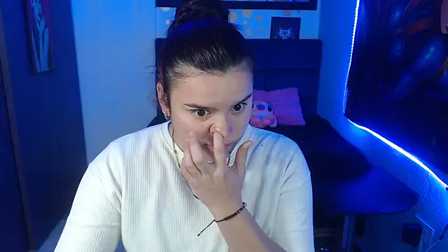 Snapshot of Nika_1_ chatting on January 20, 2025, 2:14 pm Nika 1 online show from January 20, 2025, 2:14 pm