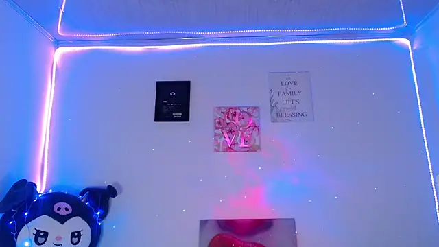 Snapshot of Nika_1_ chatting on March 6, 2025, 6:59 pm Nika 1 online show from March 6, 2025, 6:59 pm