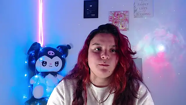 Snapshot of Nika_1_ chatting on March 6, 2025, 10:04 pm Nika 1 online show from March 6, 2025, 10:04 pm