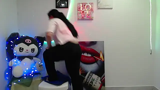 Snapshot of Nika_1_ chatting on March 13, 2025, 10:54 pm Nika 1 online show from March 13, 2025, 10:54 pm