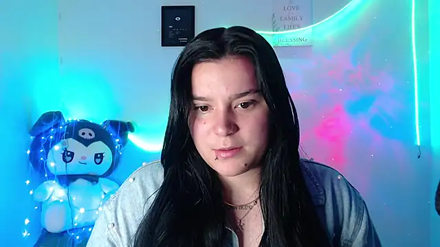 Snapshot of Nika_1_ chatting on March 17, 2025, 5:05 pm Nika 1 online show from March 17, 2025, 5:05 pm