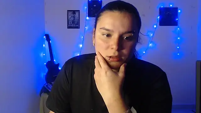 Snapshot of Nika_1_ chatting on September 16, 2025, 8:10 pm Nika 1 online show from September 16, 2025, 8:10 pm