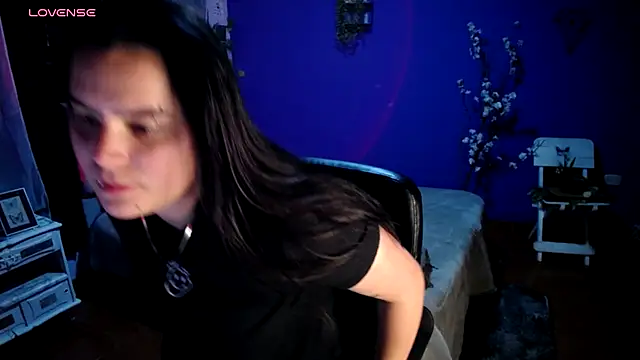 Snapshot of Nika_1_ chatting on December 1, 2025, 12:04 am Nika 1 online show from December 1, 2025, 12:04 am