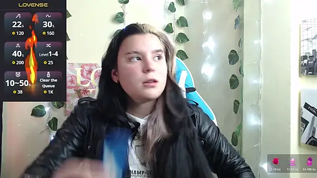 Snapshot of Nika_1_ chatting on February 12, 2026, 1:22 am Nika 1 online show from February 12, 2026, 1:22 am