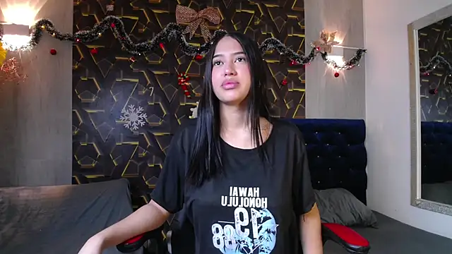 hera divine online show from December 18, 2025, 8:48 pm