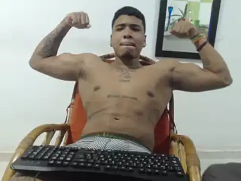 camiloacosta321 online show from December 5, 2024, 6:32 am