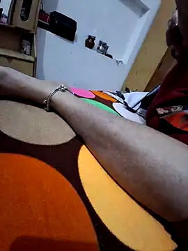 Snapshot of menakshiiikaur chatting on December 3, 2024, 3:00 pm menakshiiikaur online show from December 3, 2024, 3:00 pm