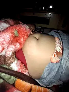 Snapshot of menakshiiikaur chatting on March 1, 2025, 5:27 pm menakshiiikaur online show from March 1, 2025, 5:27 pm