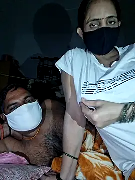 Snapshot of menakshiiikaur chatting on October 17, 2025, 6:10 pm menakshiiikaur online show from October 17, 2025, 6:10 pm