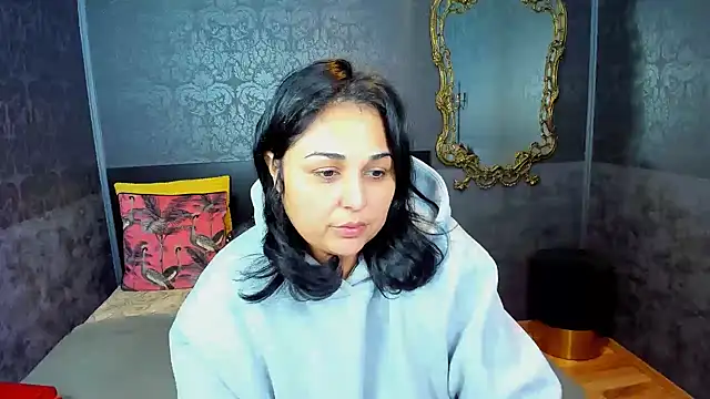 SelenaNoctis online show from February 22, 2025, 5:02 am