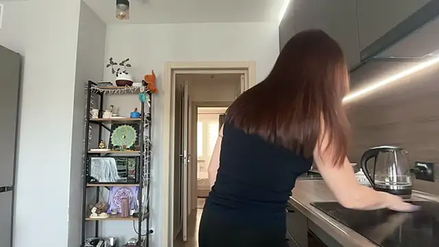 jainesummer online show from October 20, 2025, 8:48 am