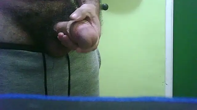 loganwolverine02 online show from January 29, 2025, 8:56 pm