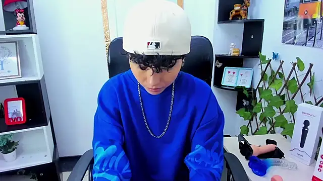 Im Mathias online show from October 12, 2025, 8:08 pm