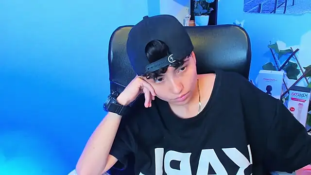 Im Mathias online show from December 21, 2025, 3:08 pm