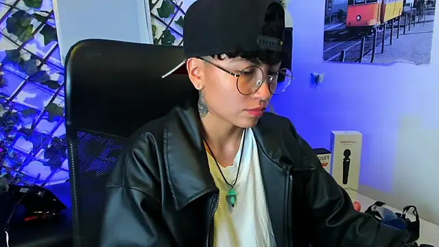Im Mathias online show from May 5, 2026, 2:41 am