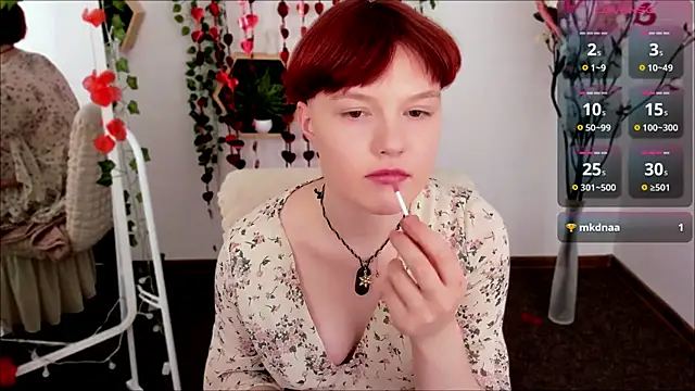 Snapshot of DreamyLuna chatting on February 3, 2025, 3:09 am DreamyLuna online show from February 3, 2025, 3:09 am