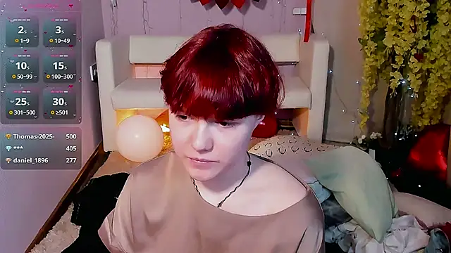 Snapshot of DreamyLuna chatting on March 1, 2025, 3:32 am DreamyLuna online show from March 1, 2025, 3:32 am