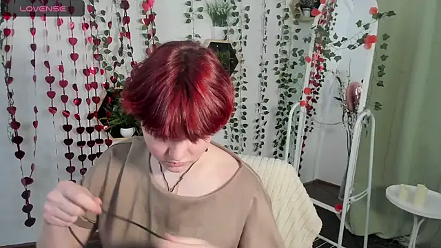 Snapshot of DreamyLuna chatting on March 1, 2025, 8:31 pm DreamyLuna online show from March 1, 2025, 8:31 pm