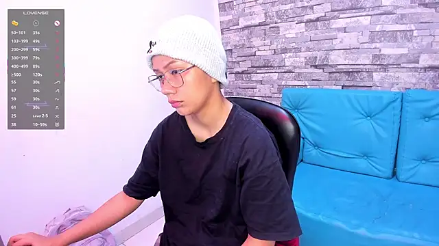 Eriol  online show from March 13, 2025, 11:41 am