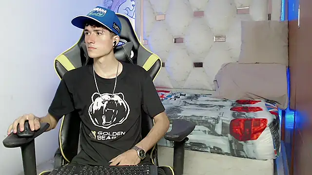 johnny cagee online show from September 11, 2025, 3:50 am