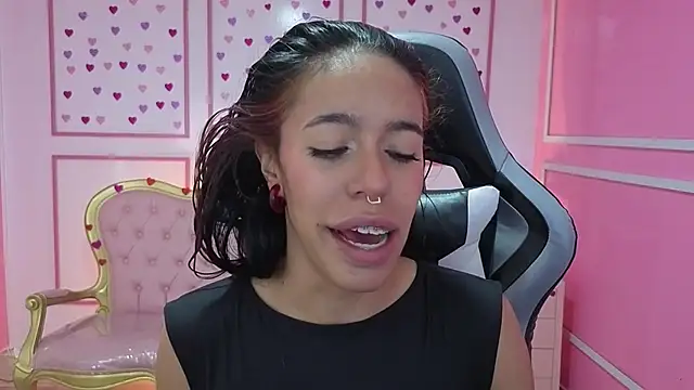 stephania t online show from October 11, 2025, 11:42 am