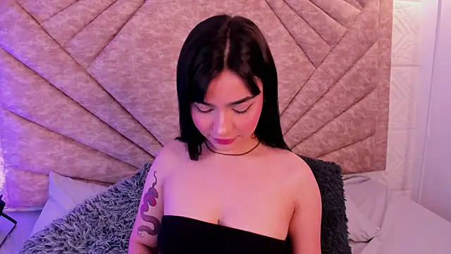 ConnieFontane online show from March 1, 2025, 4:37 am