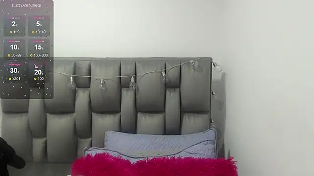 julz 03 online show from March 5, 2025, 4:35 pm