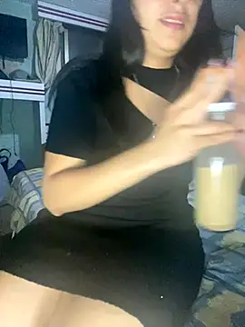 Effyvice13 online show from September 25, 2025, 3:32 am