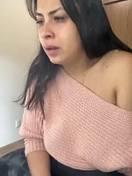 Effyvice13 online show from December 17, 2025, 8:37 pm