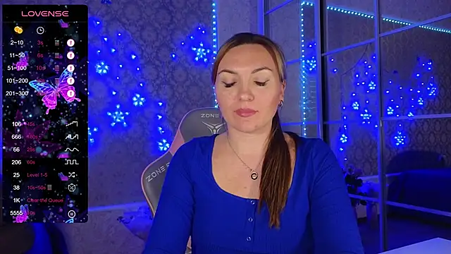 -DIVORA- online show from January 18, 2025, 7:48 pm