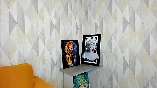 Michelle Blond online show from February 18, 2025, 1:22 pm